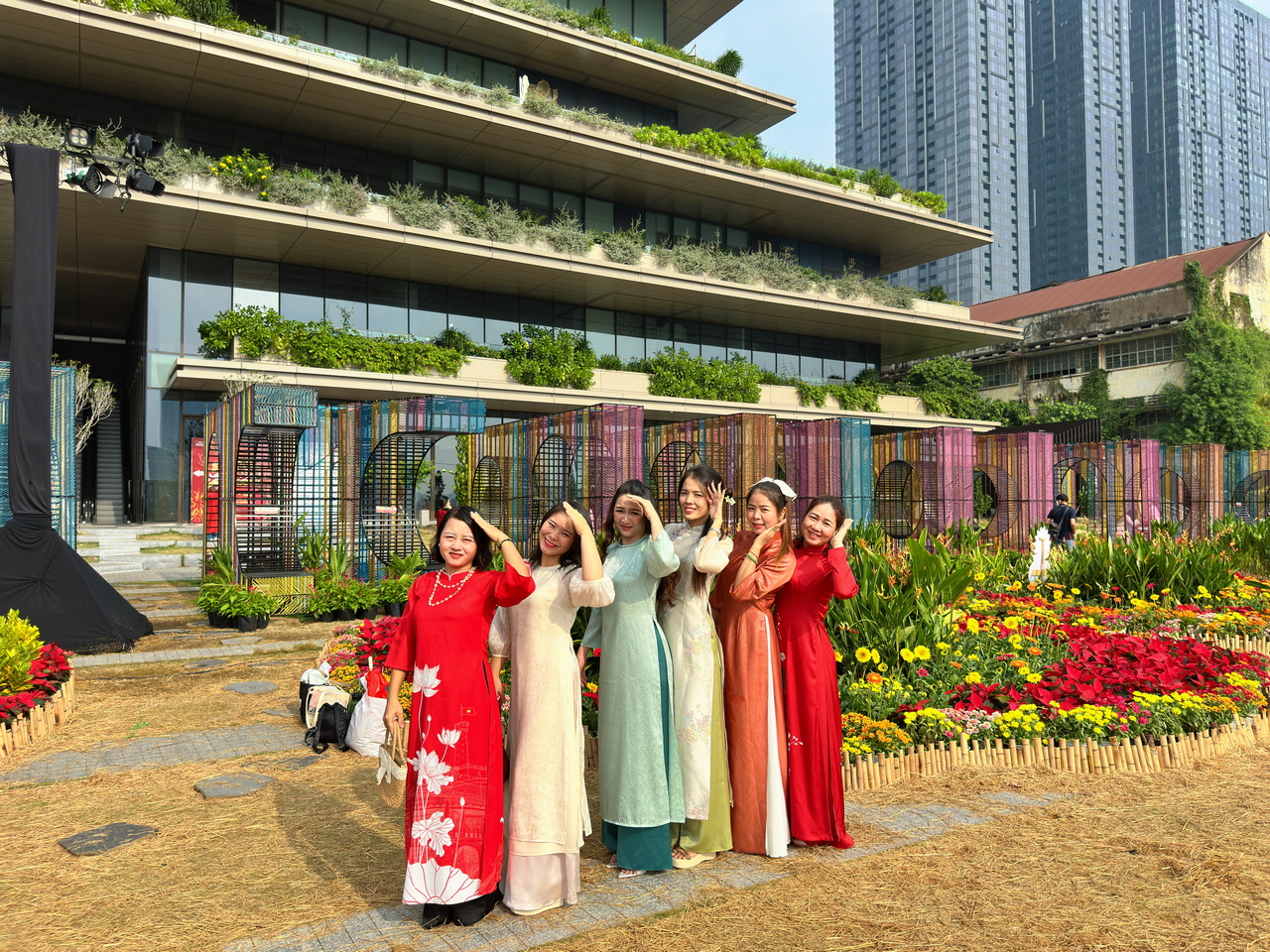 Những điểm check-in "ng&agrave;n hoa" h&uacute;t kh&aacute;ch ở TP Hồ Ch&iacute; Minh- Ảnh 3.