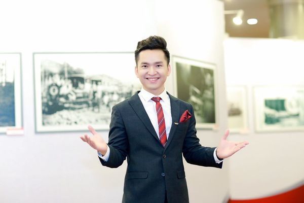 MC nổi tiếng VTV chia sẻ về thời điểm bị ung thư m&aacute;u "kh&ocirc;ng biết cuộc gọi n&agrave;o của bố mẹ l&agrave; cuối c&ugrave;ng"- Ảnh 2.