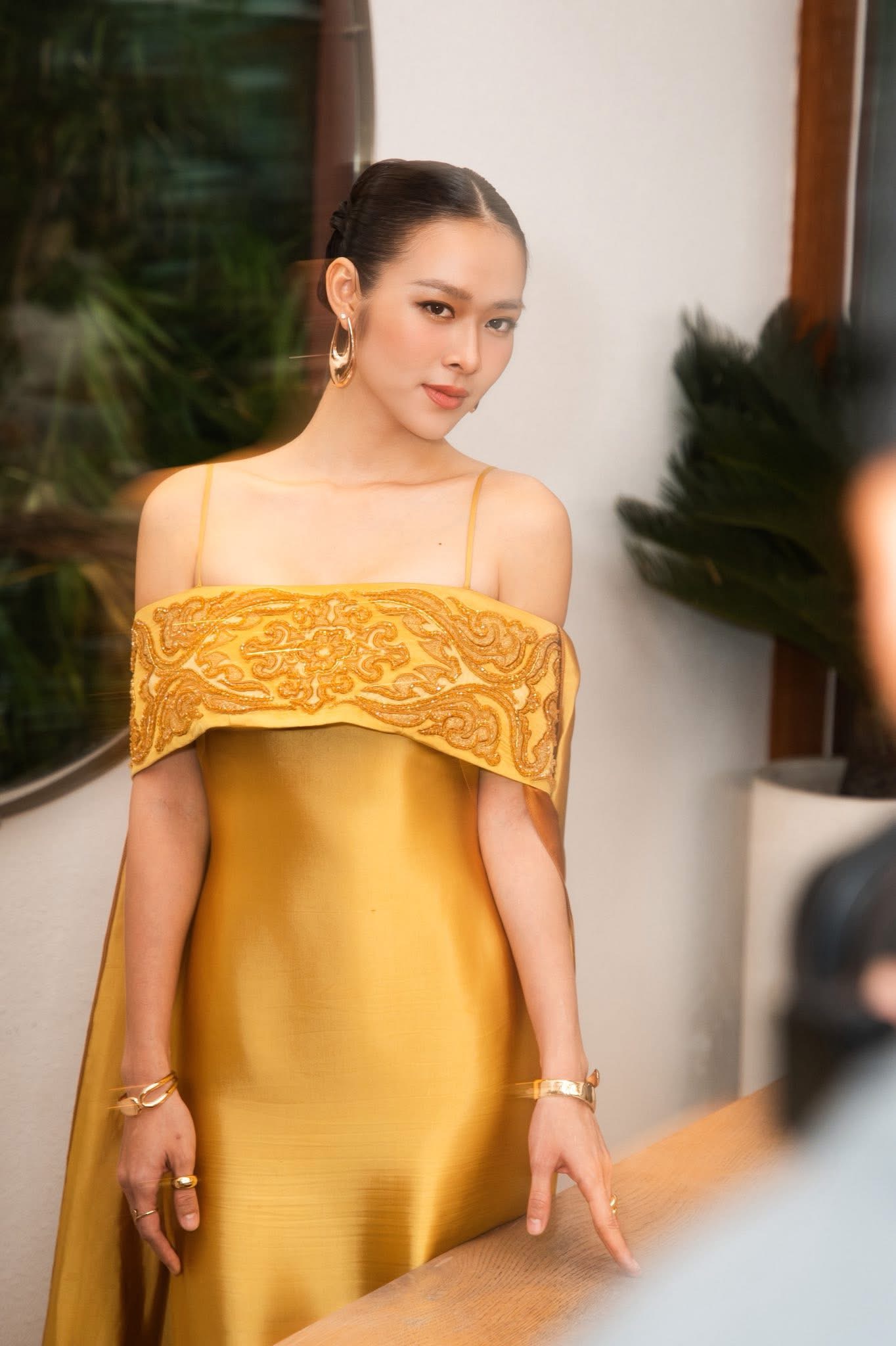 Việt Nam có 1 tuyệt sắc giai nhân không ai muốn đứng cạnh, nhìn mặt là hiểu lý do- Ảnh 6. Việt Nam có 1 tuyệt sắc giai nhân không ai muốn đứng cạnh, nhìn mặt là hiểu lý do- Ảnh 6.