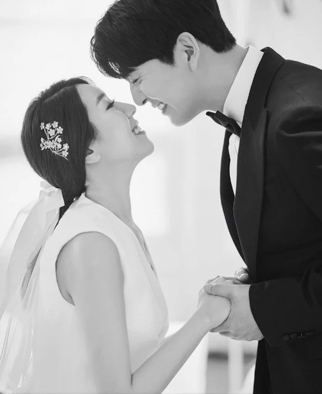 Biết bạn gái là thiên kim nhà tài phiệt, nam thần 1m83 vội vã cưới sau 3 tháng hẹn hò- Ảnh 4. Biết bạn gái là thiên kim nhà tài phiệt, nam thần 1m83 vội vã cưới sau 3 tháng hẹn hò- Ảnh 4.