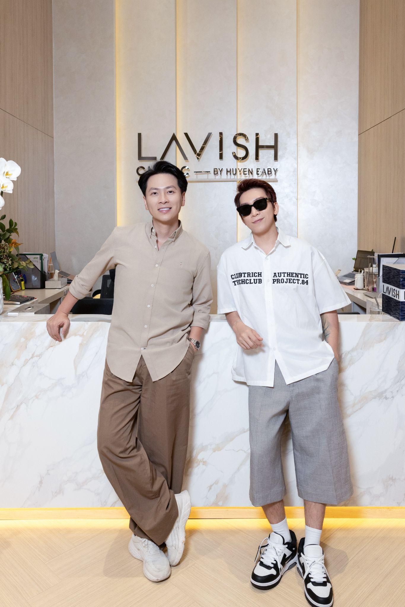 Tăng Phúc thân thiết bên đàn chị tài năng Huyền Baby: Khán giả đặt nghi vấn về một dự án âm nhạc mới?- Ảnh 5. Tăng Phúc thân thiết bên đàn chị tài năng Huyền Baby: Khán giả đặt nghi vấn về một dự án âm nhạc mới?- Ảnh 5.