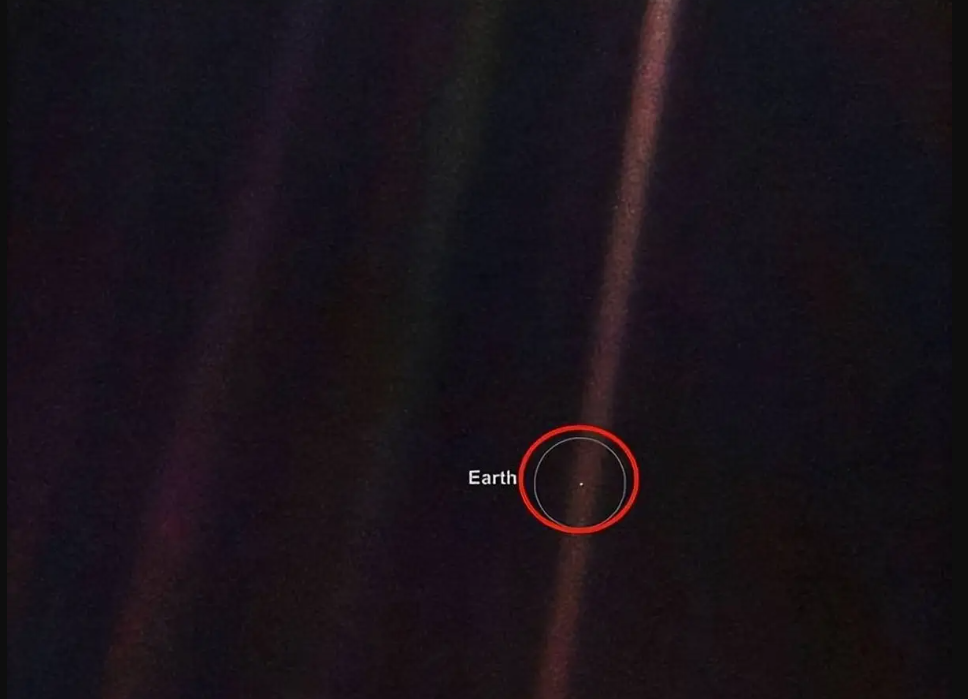 Cách Trái Đất 23,1 tỷ km, tàu Voyager gửi ảnh gây chấn động: Nhân loại có thể không phải sự sống duy nhất- Ảnh 3. Cách Trái Đất 23,1 tỷ km, tàu Voyager gửi ảnh gây chấn động: Nhân loại có thể không phải sự sống duy nhất- Ảnh 3.