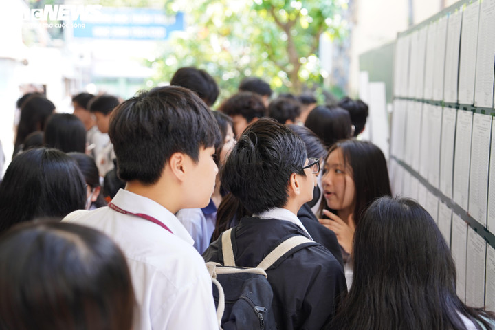 13 trường đại học đồng loạt bỏ x&eacute;t tuyển học bạ năm 2026- Ảnh 1.