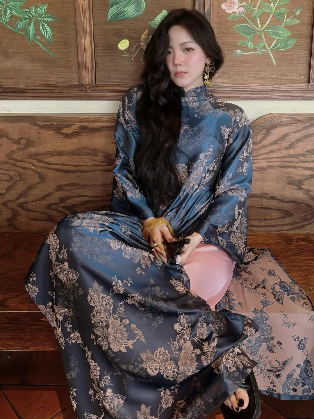 Tha thiết khuy&ecirc;n chị em ĐỪNG mua 3 kiểu &aacute;o d&agrave;i n&agrave;y: Qu&ecirc; kiểng, dễ bị ch&ecirc; k&eacute;m sang- Ảnh 7.