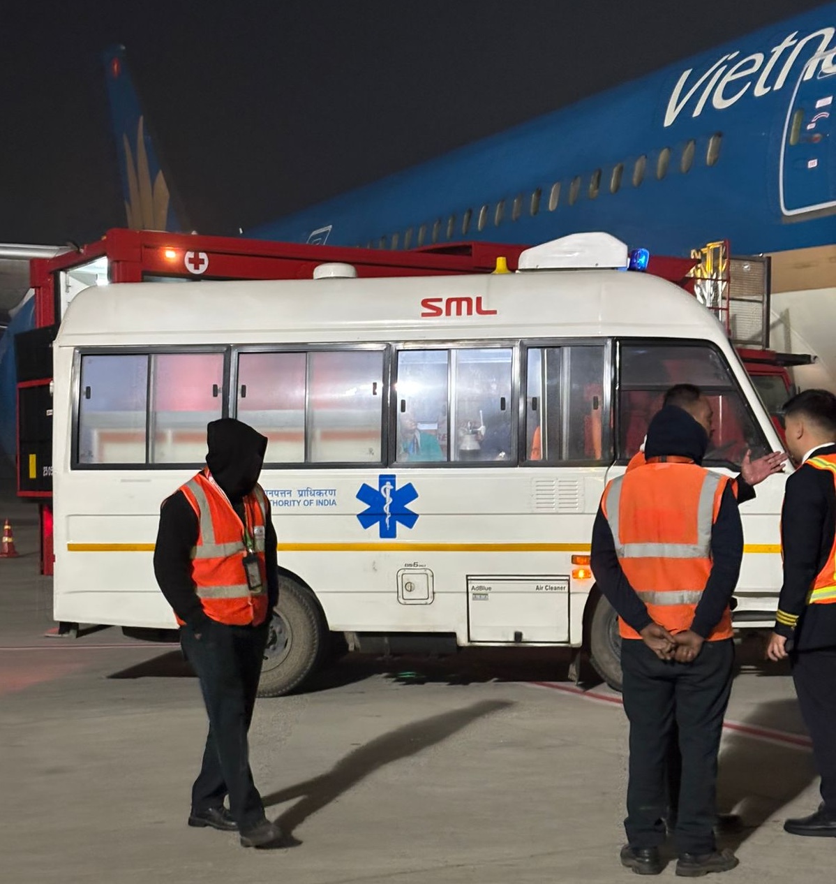 M&aacute;y bay Vietnam Airlines hạ c&aacute;nh khẩn cấp tại Ấn Độ- Ảnh 2.