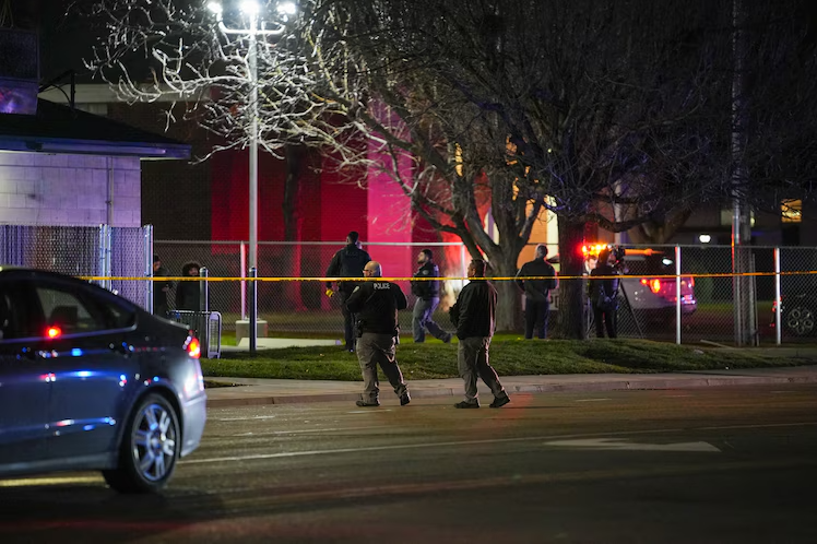 Xả s&uacute;ng tại b&atilde;i đậu xe nh&agrave; thờ ở Salt Lake (Mỹ) khiến nhiều người thương vong- Ảnh 3.