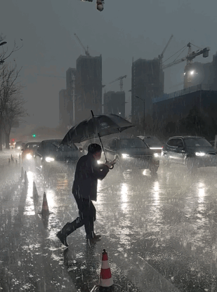 Ph&aacute;t hiện 1 Ph&oacute; hiệu trưởng trung học cứ 7h s&aacute;ng l&agrave; "mất li&ecirc;n lạc", nghe con ruột n&oacute;i 1 c&acirc;u m&agrave; tan n&aacute;t c&otilde;i l&ograve;ng- Ảnh 1.