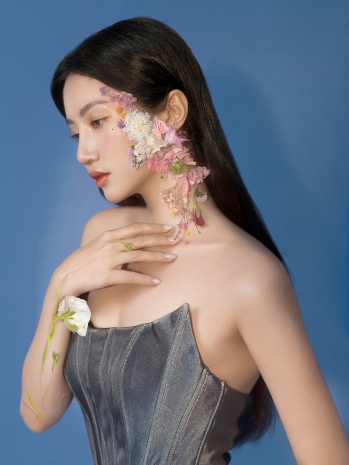 Nữ ca sĩ từng bị ch&ecirc; "xấu qu&aacute; l&agrave; kh&ocirc;ng c&oacute; tương lai": Lột x&aacute;c ngoạn mục, c&oacute; c&uacute; ng&atilde; "để đời" ở lễ trao giải nước bạn- Ảnh 4.