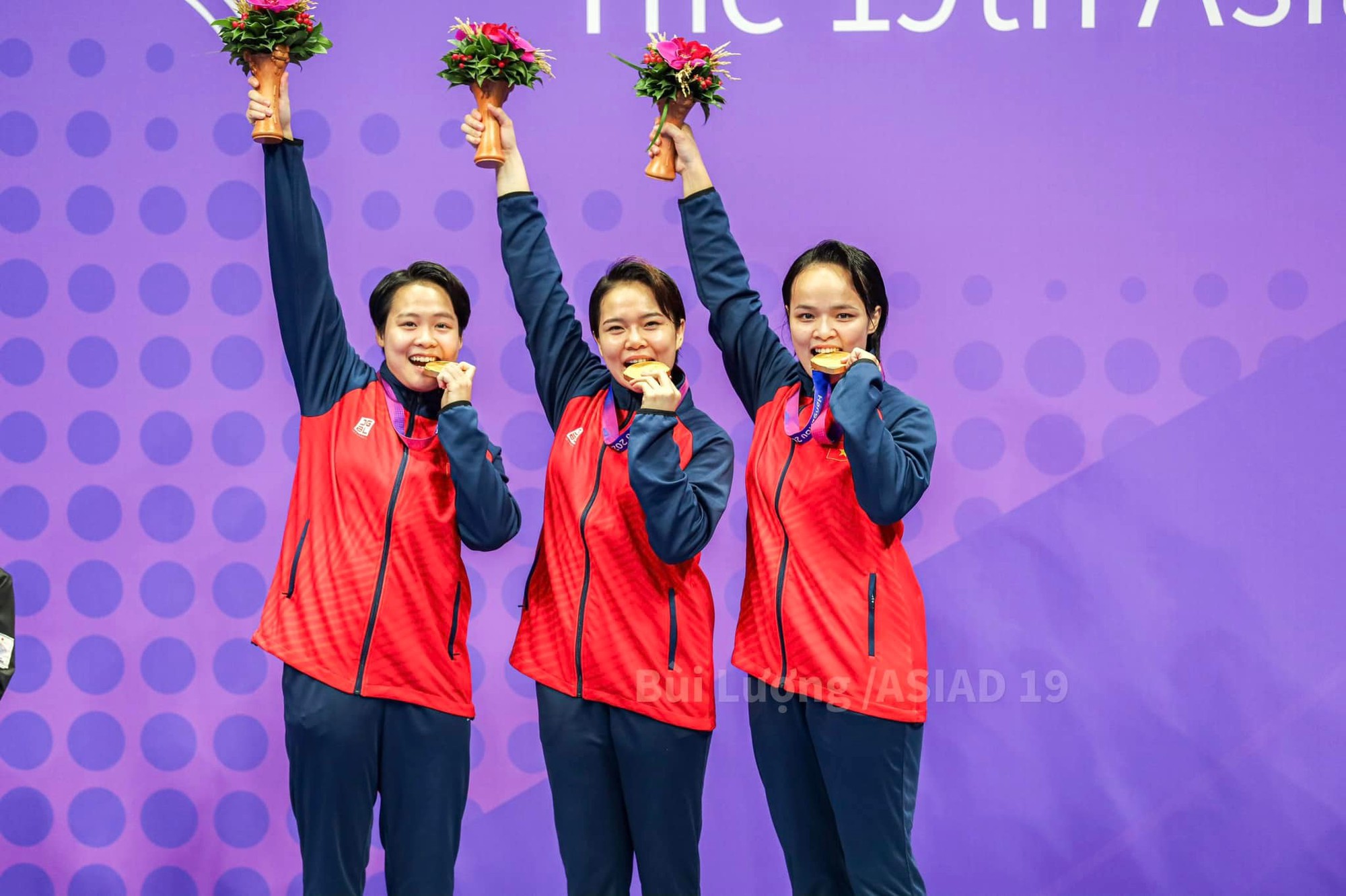 Vận động vi&ecirc;n quốc gia được nhận bao nhi&ecirc;u tiền sau quy định mới?- Ảnh 1.