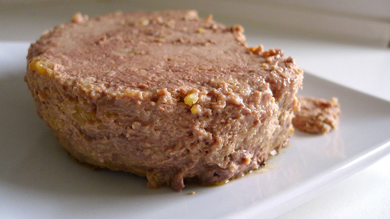 Tha thiết khuyên mọi người ĐỪNG MUA pate nếu thấy 3 dấu hiệu này- Ảnh 1. Tha thiết khuyên mọi người ĐỪNG MUA pate nếu thấy 3 dấu hiệu này- Ảnh 1.