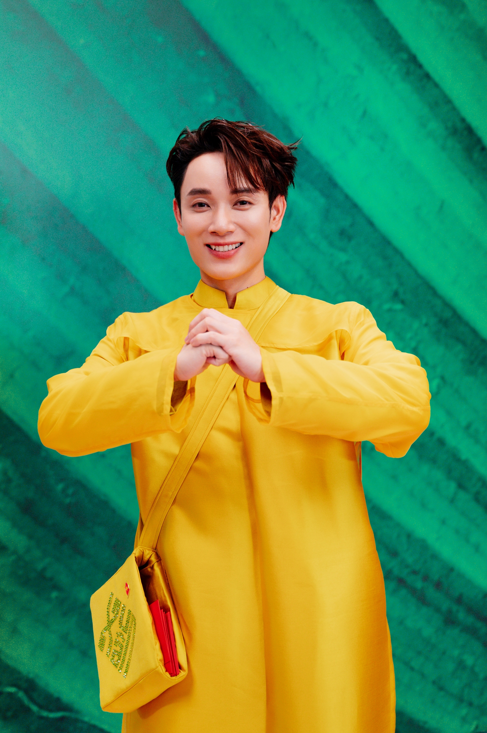 Tr&uacute;c Nh&acirc;n lập kỷ lục chưa từng c&oacute;, rủ cả 68 sao Việt nhảy phụ hoạ cho m&igrave;nh!- Ảnh 6.