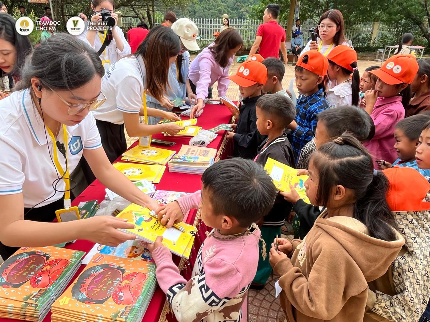 Bước sang 2025, những biệt đội Gen Z bước ra từ WeChoice vẫn bền bỉ viết tiếp những điều phi thường- Ảnh 9. Bước sang 2025, những biệt đội Gen Z bước ra từ WeChoice vẫn bền bỉ viết tiếp những điều phi thường- Ảnh 9.