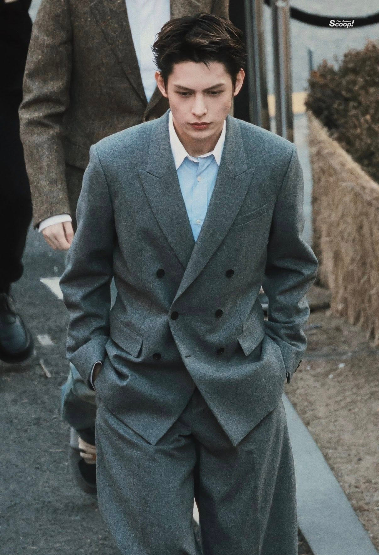 D&agrave;n trai đẹp g&acirc;y n&aacute;o loạn mạng x&atilde; hội- Ảnh 14.