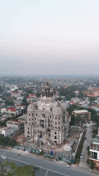 L&acirc;u đ&agrave;i s&aacute;ng nhất Ph&uacute; Thọ: Cảnh tượng khiến ai nh&igrave;n cũng cho&aacute;ng v&aacute;ng- Ảnh 1.