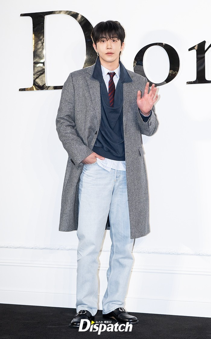 D&agrave;n trai đẹp g&acirc;y n&aacute;o loạn mạng x&atilde; hội- Ảnh 19.