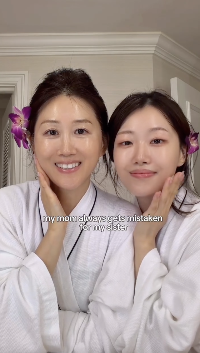 Đ&acirc;y l&agrave; 3 c&aacute;ch rẻ tiền gi&uacute;p phụ nữ H&agrave;n kh&ocirc;ng c&oacute; nếp nhăn quanh miệng- Ảnh 1.