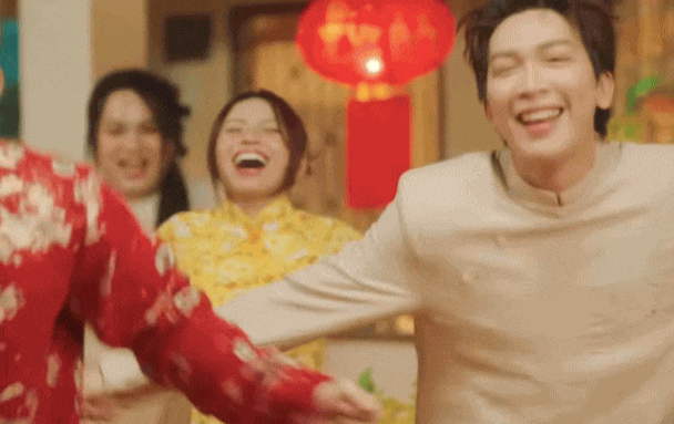 Nam ca sĩ Vbiz l&agrave;m mọi c&aacute;ch cố tho&aacute;t m&aacute;c 