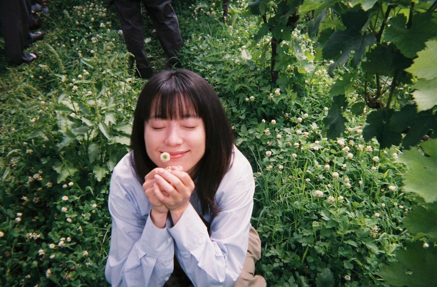 Minh tinh 39 tuổi đăng ảnh cận cam thường: Biết ngắm làn da không tuổi hay bộ nhẫn vài trăm triệu đây?- Ảnh 4. Minh tinh 39 tuổi đăng ảnh cận cam thường: Biết ngắm làn da không tuổi hay bộ nhẫn vài trăm triệu đây?- Ảnh 4.