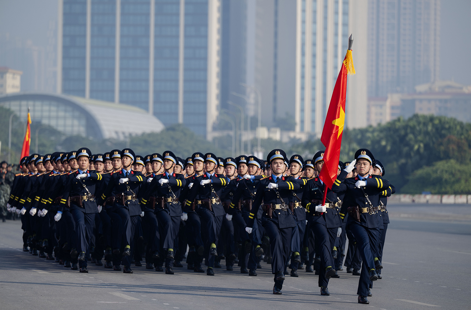 Lực lượng tinh nhuệ cùng dàn khí tài hiện đại diễn tập, sẵn sàng tham gia bảo vệ Đại hội Đảng- Ảnh 12. Lực lượng tinh nhuệ cùng dàn khí tài hiện đại diễn tập, sẵn sàng tham gia bảo vệ Đại hội Đảng- Ảnh 12.