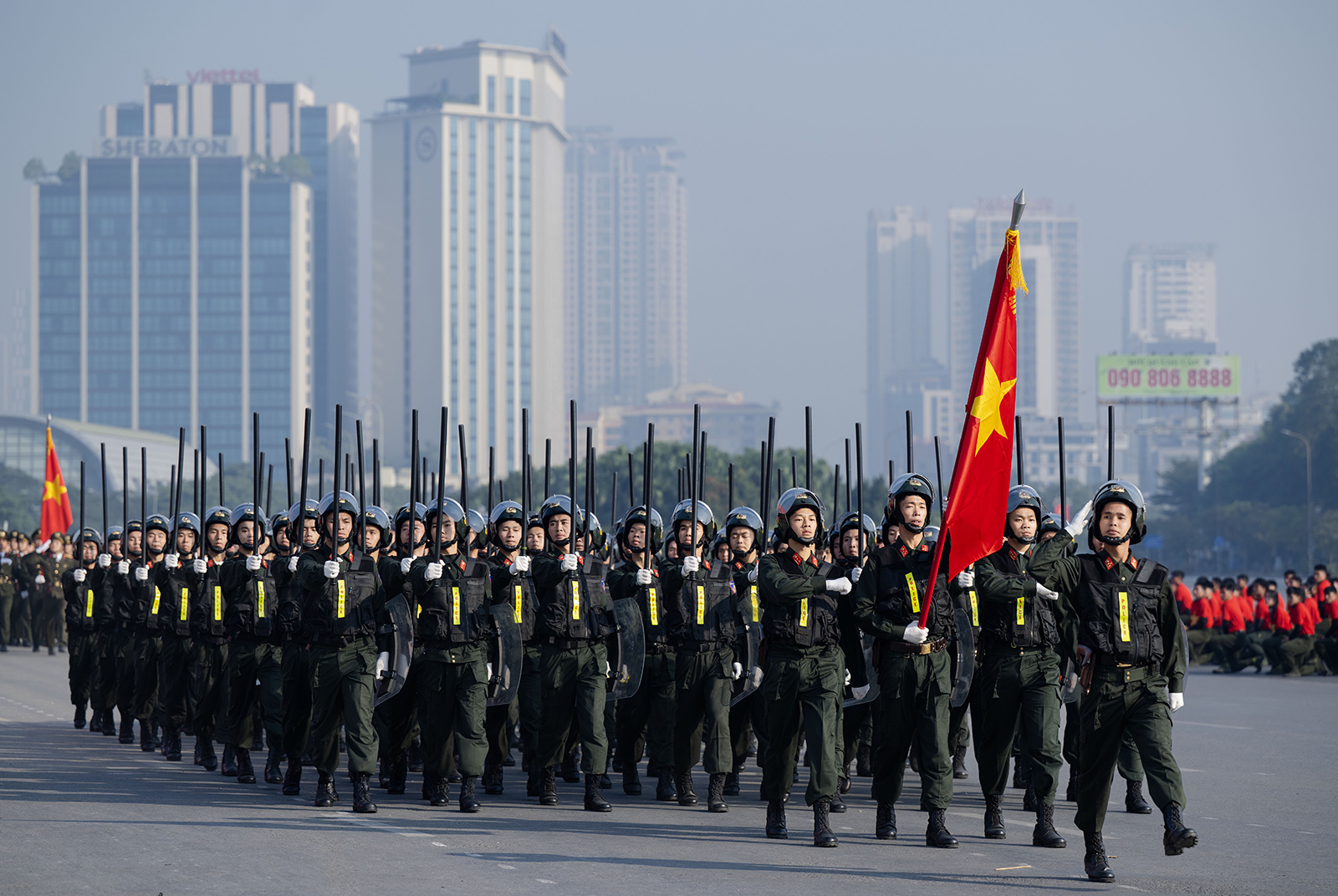 Lực lượng tinh nhuệ cùng dàn khí tài hiện đại diễn tập, sẵn sàng tham gia bảo vệ Đại hội Đảng- Ảnh 15. Lực lượng tinh nhuệ cùng dàn khí tài hiện đại diễn tập, sẵn sàng tham gia bảo vệ Đại hội Đảng- Ảnh 15.