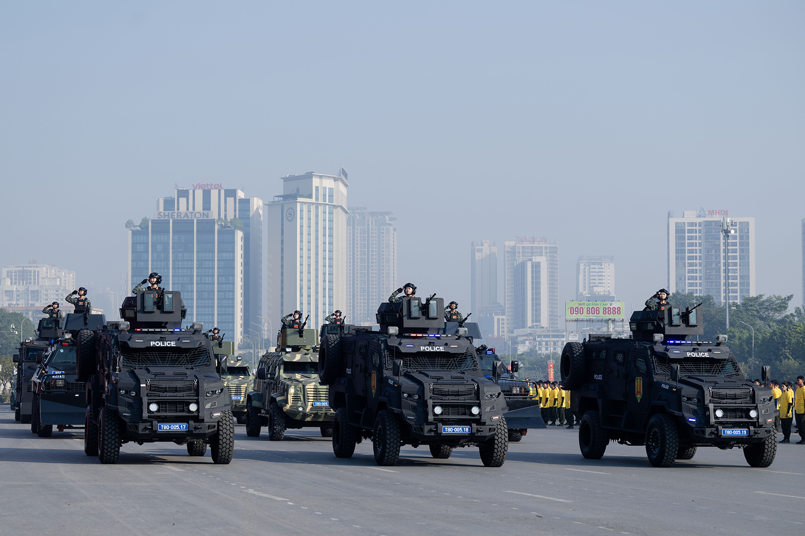 Lực lượng tinh nhuệ cùng dàn khí tài hiện đại diễn tập, sẵn sàng tham gia bảo vệ Đại hội Đảng- Ảnh 20. Lực lượng tinh nhuệ cùng dàn khí tài hiện đại diễn tập, sẵn sàng tham gia bảo vệ Đại hội Đảng- Ảnh 20.