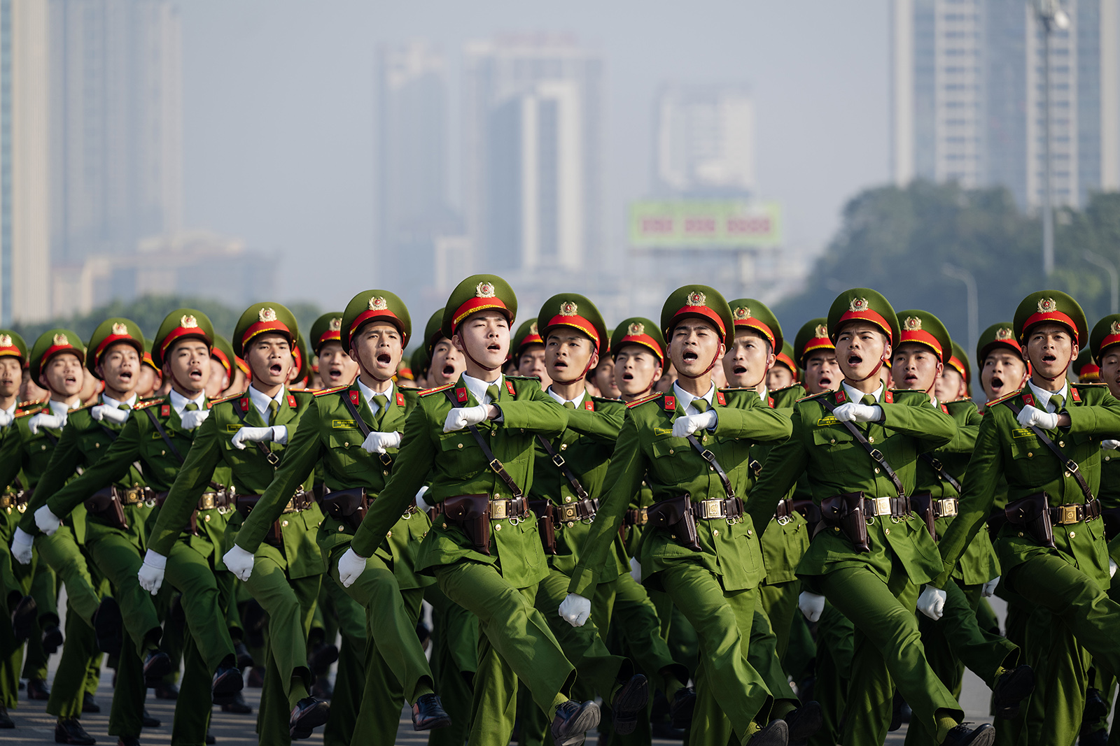 Lực lượng tinh nhuệ cùng dàn khí tài hiện đại diễn tập, sẵn sàng tham gia bảo vệ Đại hội Đảng- Ảnh 7. Lực lượng tinh nhuệ cùng dàn khí tài hiện đại diễn tập, sẵn sàng tham gia bảo vệ Đại hội Đảng- Ảnh 7.