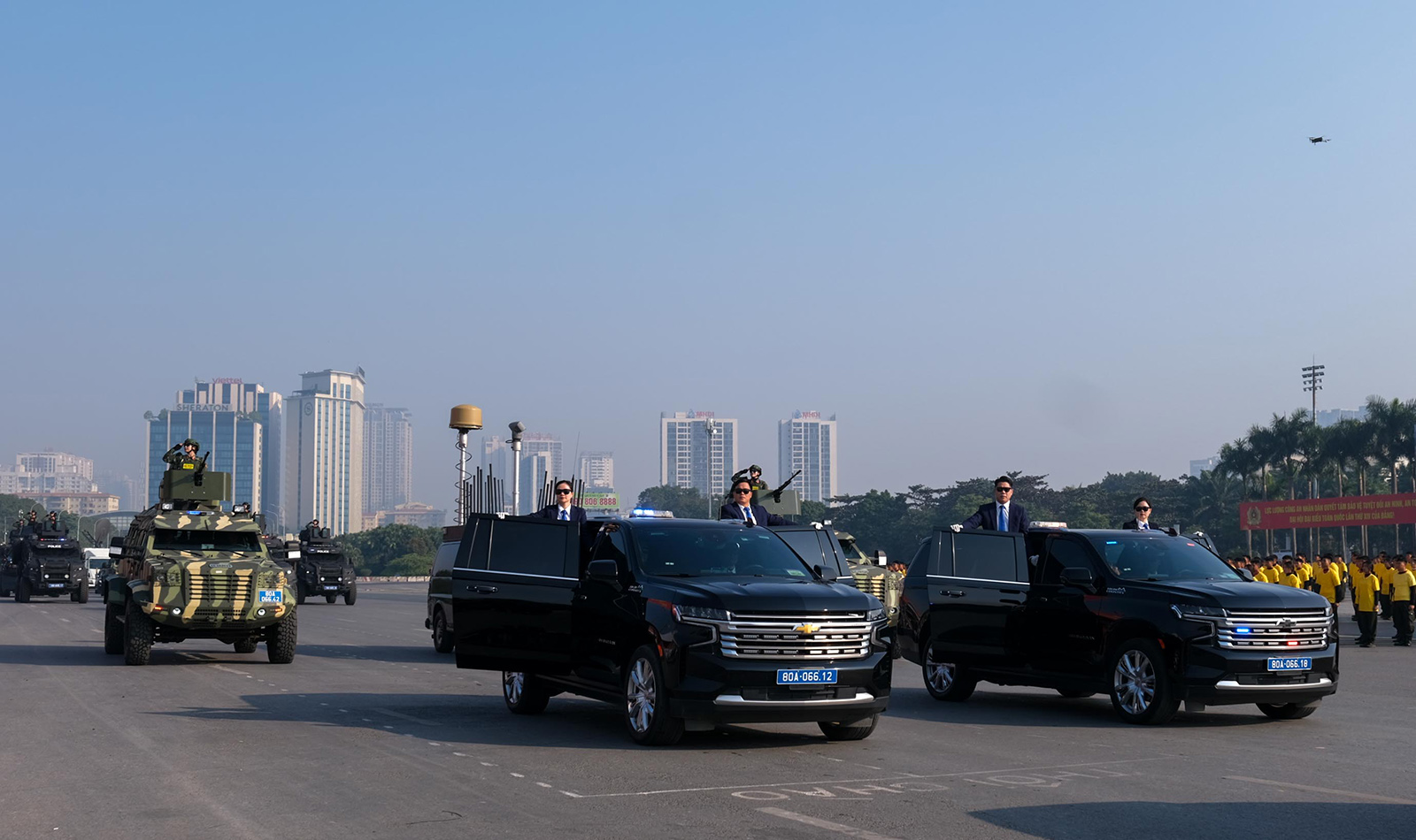 Nữ sĩ quan Cảnh vệ tại buổi diễn tập bảo vệ Đại hội XIV gây ấn tượng mạnh: Khí chất nghiêm trang nhưng vẫn cực cuốn hút- Ảnh 1. Nữ sĩ quan Cảnh vệ tại buổi diễn tập bảo vệ Đại hội XIV gây ấn tượng mạnh: Khí chất nghiêm trang nhưng vẫn cực cuốn hút- Ảnh 1.