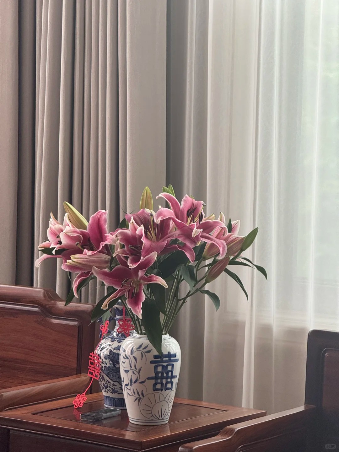 Tranh c&atilde;i chuyện chưng hoa Ly ng&agrave;y Tết: Người sợ "ly t&aacute;n", kẻ mừng "b&aacute;ch hợp", đ&acirc;u mới l&agrave; c&aacute;ch chơi hoa chuẩn phong thủy?- Ảnh 19.