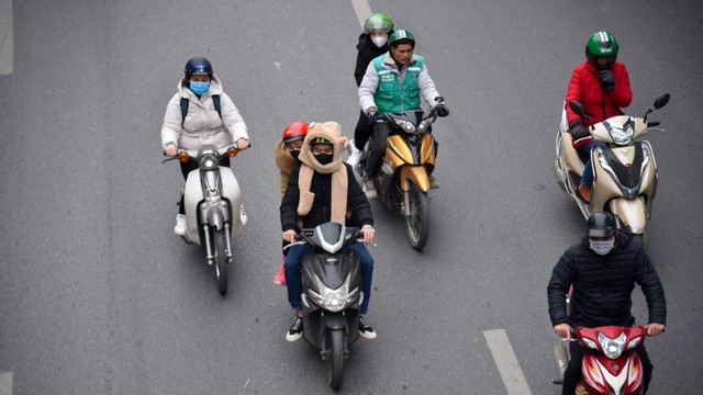 Tin gi&oacute; m&ugrave;a Đ&ocirc;ng Bắc mới nhất: Đ&ecirc;m nay, nhiệt độ tại miền Bắc tiếp tục giảm- Ảnh 1.