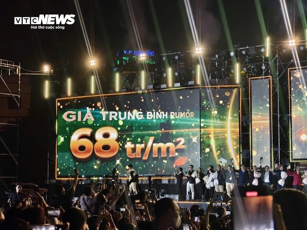 Ở TP.HCM 15 năm kh&ocirc;ng mua nổi nh&agrave;, vợ chồng trẻ khăn g&oacute;i về qu&ecirc; x&acirc;y 'biệt phủ'- Ảnh 3.