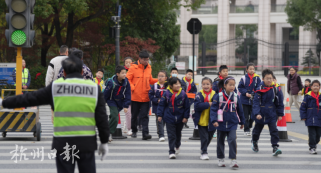Ph&aacute;t hiện 1 Ph&oacute; hiệu trưởng trung học cứ 7h s&aacute;ng l&agrave; "mất li&ecirc;n lạc", nghe con ruột n&oacute;i 1 c&acirc;u m&agrave; tan n&aacute;t c&otilde;i l&ograve;ng- Ảnh 3.