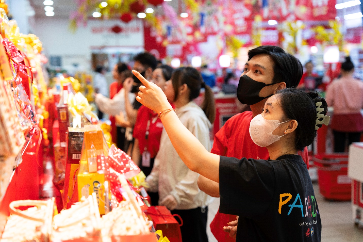 Central Retail dự kiến cung ứng hơn 3.000 giỏ qu&agrave; Tết h&agrave;ng nh&atilde;n ri&ecirc;ng, phần lớn l&agrave; h&agrave;ng đặc sản địa phương- Ảnh 3.