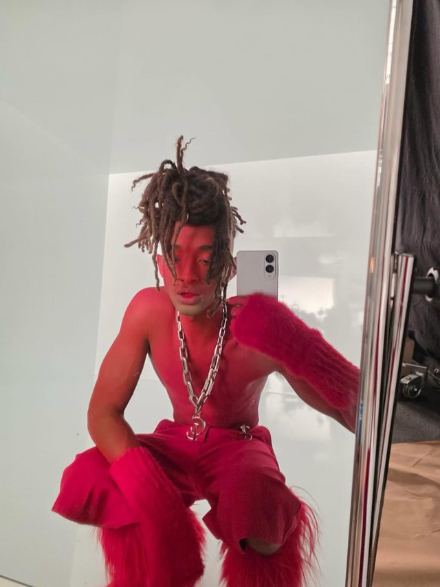 Ngoại h&igrave;nh g&acirc;y hoang mang tột độ của sao nh&iacute; The Karate Kid- Ảnh 3.