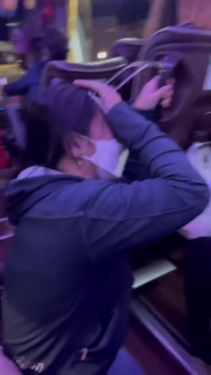 Mạng x&atilde; hội dậy s&oacute;ng với &ldquo;chuyến xe b&atilde;o t&aacute;p&rdquo; ở Đồng Th&aacute;p- Ảnh 1.