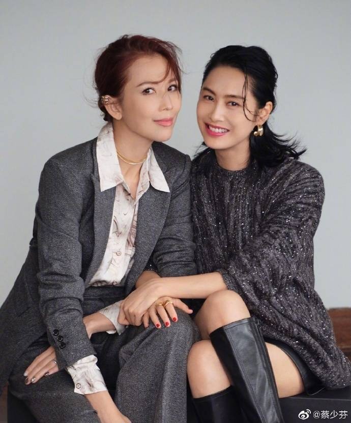 Ai m&agrave; tin hội chị em c&acirc;y khế showbiz c&oacute; ng&agrave;y n&agrave;y: &Aacute; hậu - ngọc nữ c&atilde;i nhau &igrave; x&egrave;o, kh&ocirc;ng th&egrave;m nh&igrave;n mặt!- Ảnh 2.