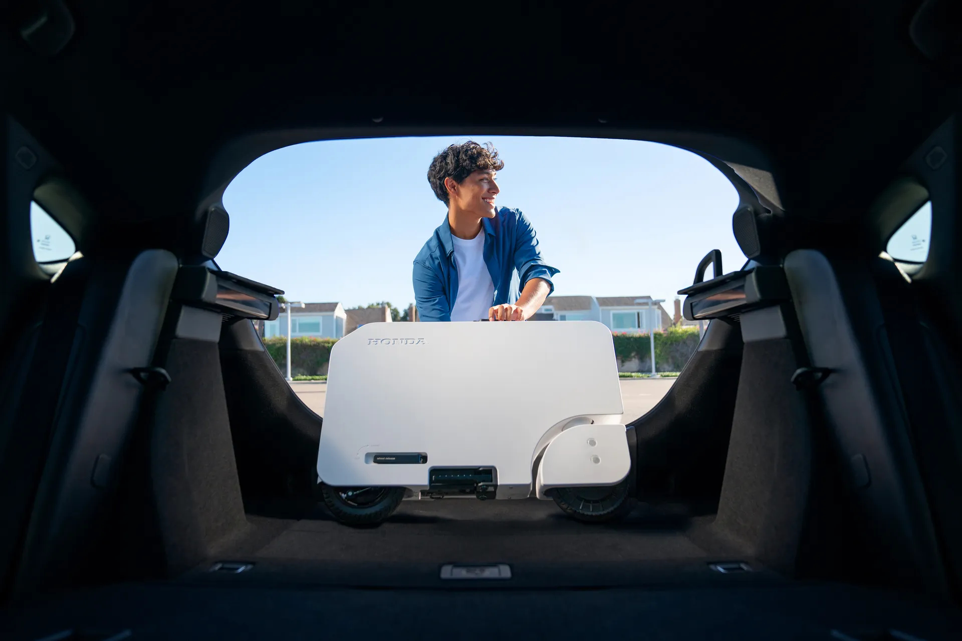 Xe m&aacute;y điện gấp gọn như vali của Honda dự kiến về Việt Nam, gi&aacute; b&aacute;n ra sao?- Ảnh 2.