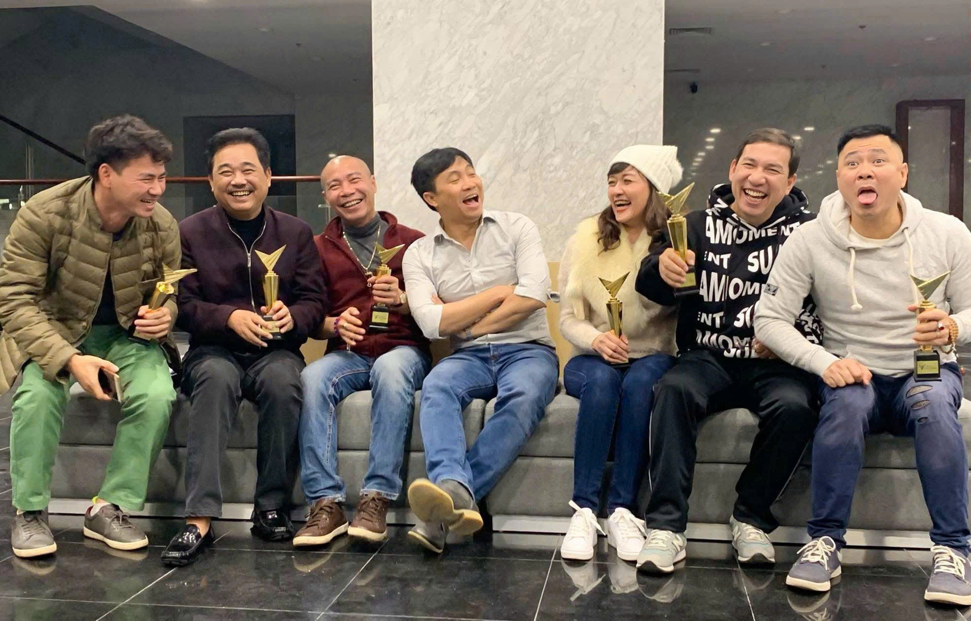 Vợ NSND C&ocirc;ng L&yacute;: Tiếc cảm gi&aacute;c được thấy anh sống trọn vẹn với nghề, điều m&agrave; hiện tại sức khỏe chưa cho ph&eacute;p- Ảnh 2.