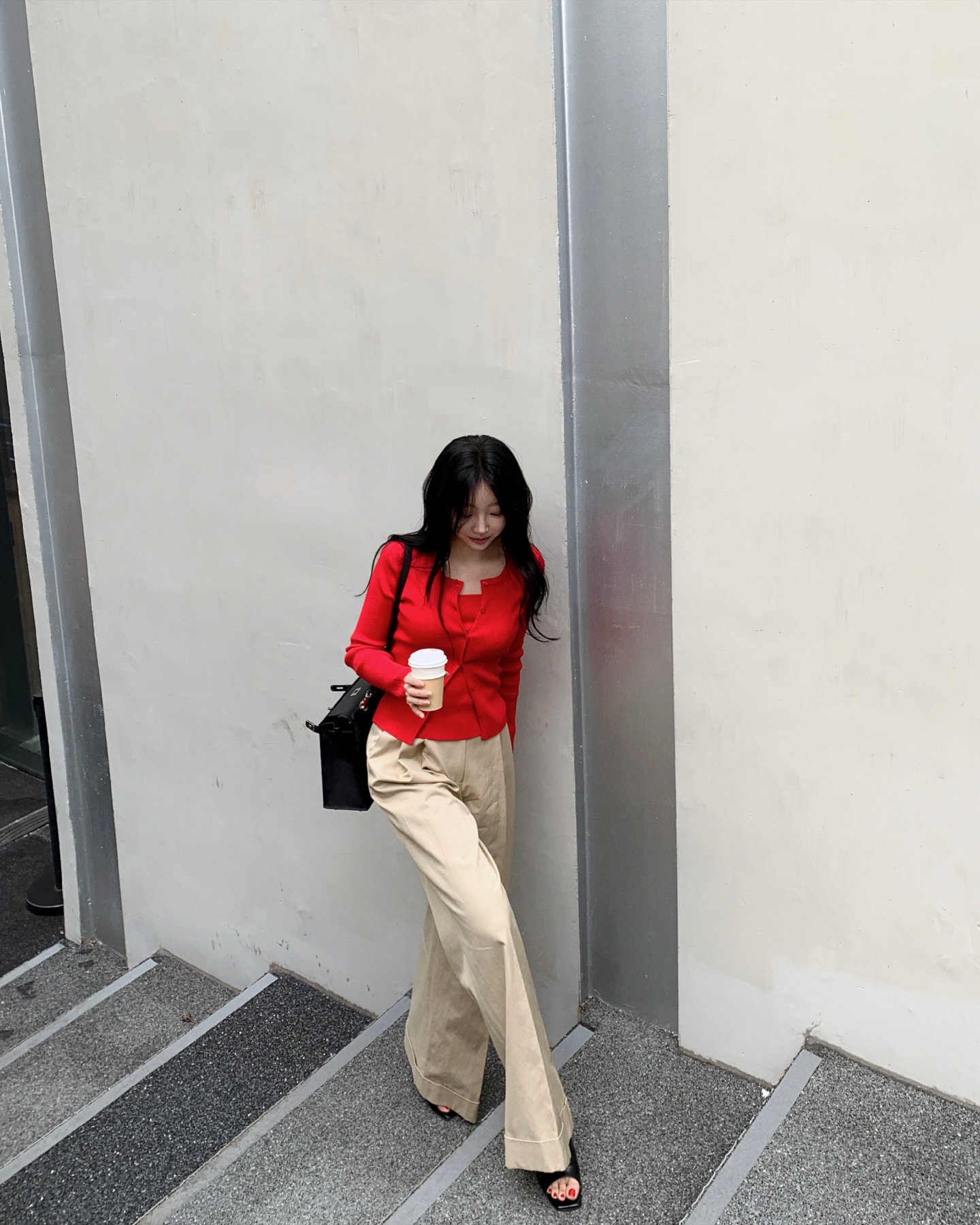 5 kiểu &aacute;o hack tuổi đỉnh nhất, c&oacute; hết l&agrave; y&ecirc;n t&acirc;m qua Tết vẫn mặc đẹp- Ảnh 2.