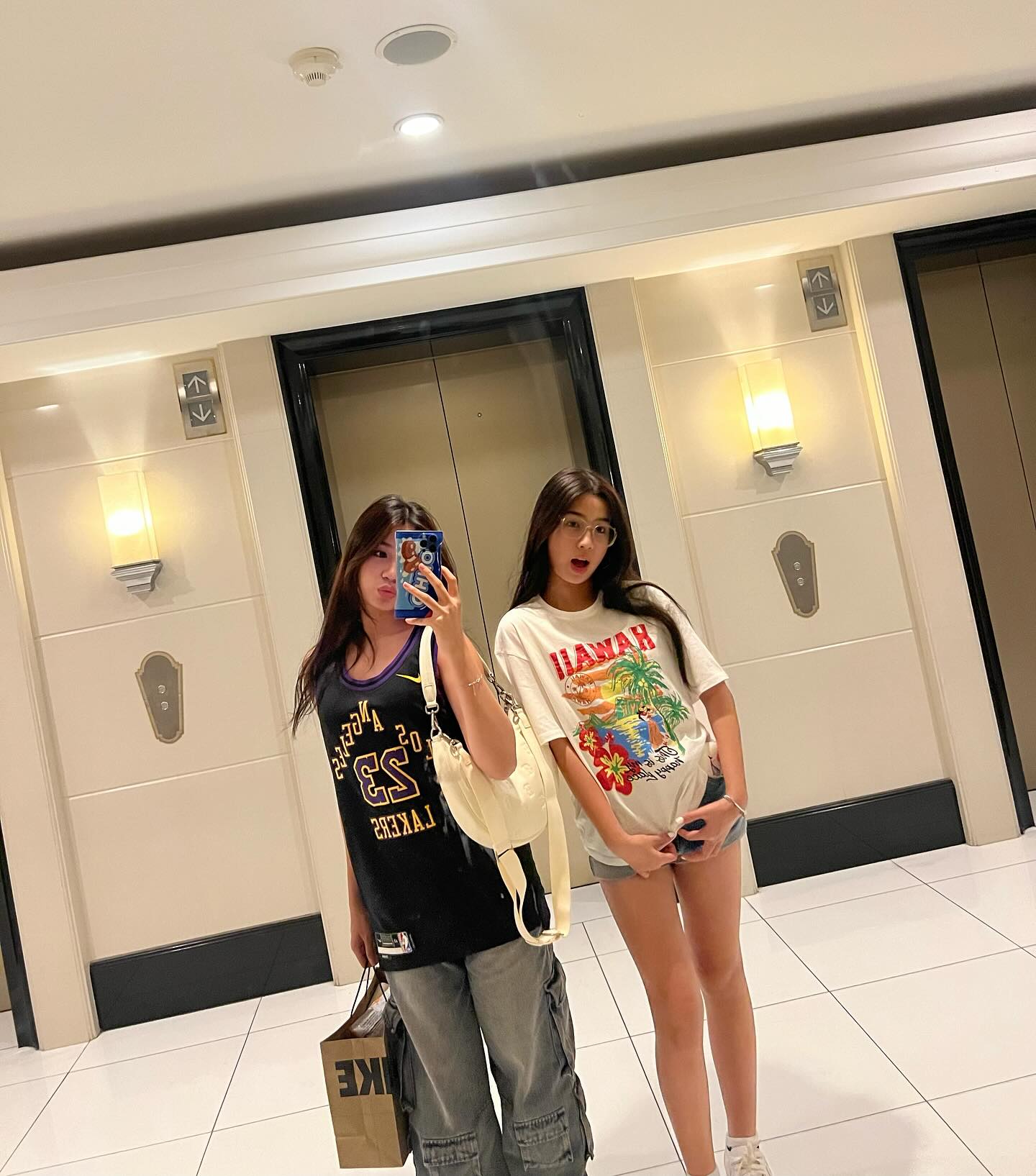 Con g&aacute;i NSƯT Hồ Ho&agrave;i Anh bước ra, T&oacute;c Ti&ecirc;n sốc- Ảnh 11.