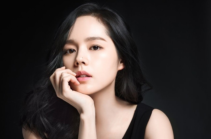 Han Ga In đi&ecirc;n thật rồi!- Ảnh 5.