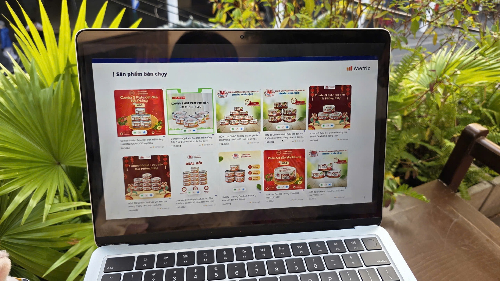 Pate cột đ&egrave;n c&oacute; doanh số hơn 21 tỷ đồng tr&ecirc;n c&aacute;c s&agrave;n TMĐT trong 2025- Ảnh 1.