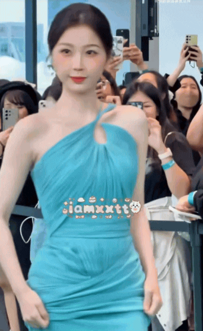 Sự hết thời của mỹ nh&acirc;n bị gh&eacute;t nhất 2025: Đ&agrave;i trung ương ngầm ph&aacute;t t&iacute;n hiệu cấm s&oacute;ng, cả loạt show cuối năm ng&oacute; lơ- Ảnh 10.