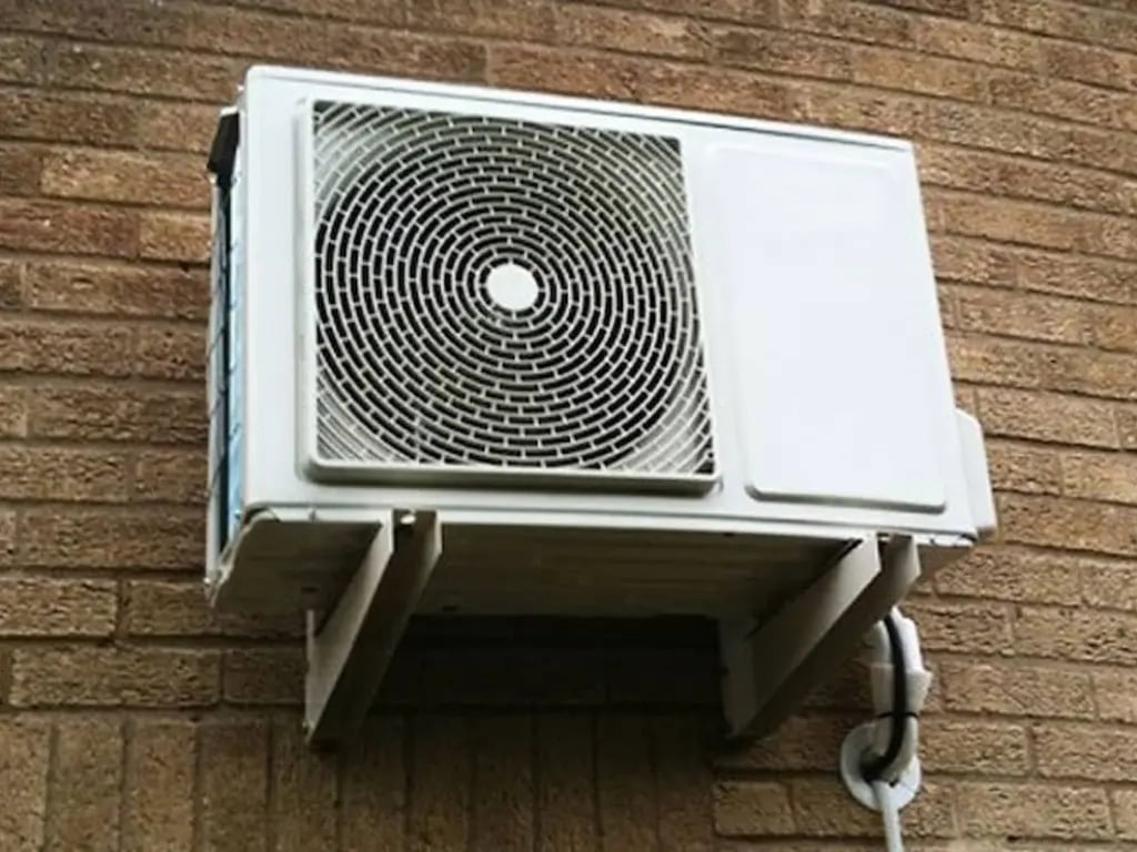 Hơn 90% người d&ugrave;ng kh&ocirc;ng biết nước chảy ra từ điều h&ograve;a từ đ&acirc;u m&agrave; c&oacute;- Ảnh 1.