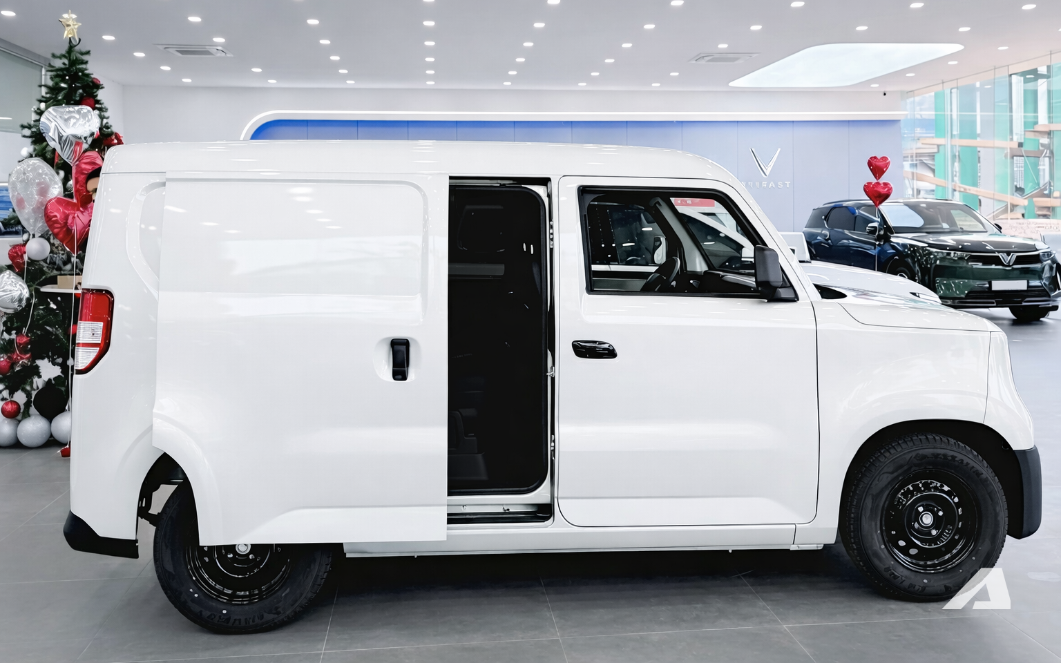 Đại l&yacute; nhận đặt VinFast EC Van bản mới: Gi&aacute; dự kiến 325 triệu đồng, th&ecirc;m cửa l&ugrave;a như 'Su c&oacute;c&rsquo;, dễ b&aacute;n sau Tết- Ảnh 1.