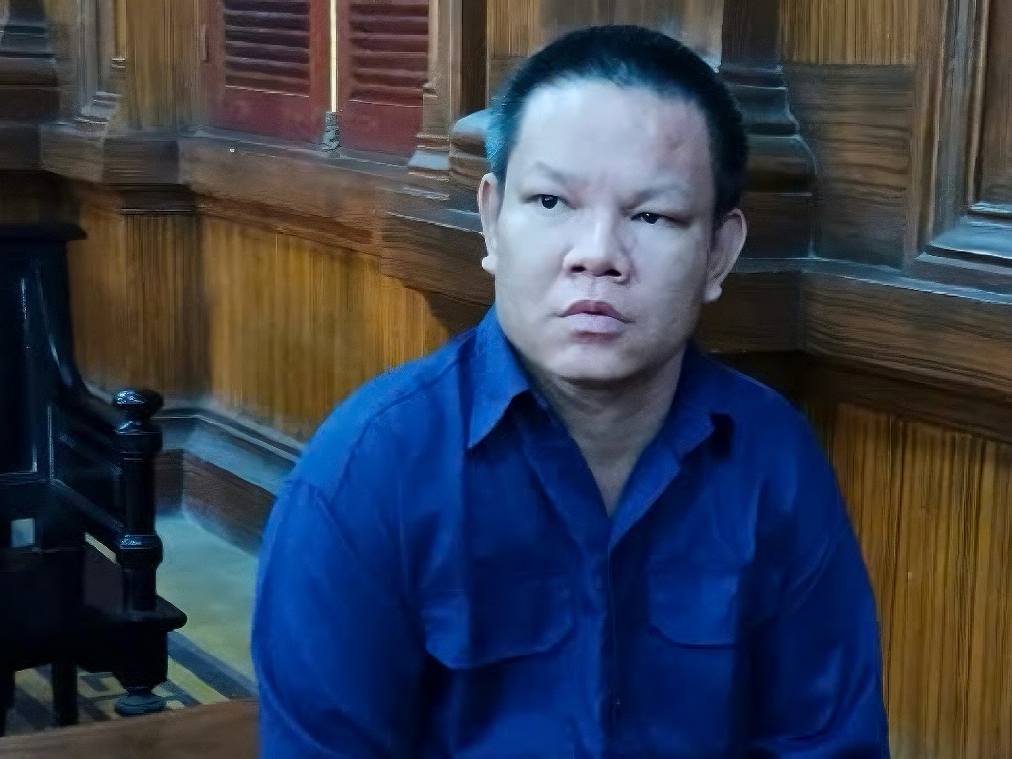 S&aacute;ng tỏ vụ cụ &ocirc;ng nằm thoi th&oacute;p trong c&ocirc;ng vi&ecirc;n C&acirc;y Mai ở TPHCM- Ảnh 1.