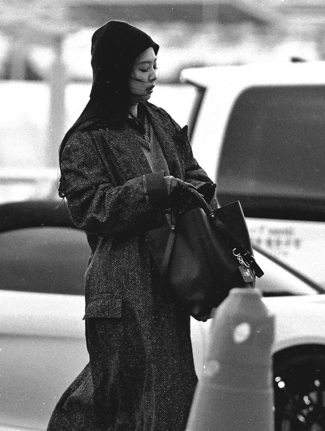 Jennie khiến truyền th&ocirc;ng xốn xang cả 1 ng&agrave;y, pha lựa đồ r&otilde; nhiều ẩn &yacute;- Ảnh 9.