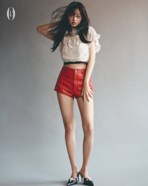 Xuất hiện c&ocirc; g&aacute;i c&oacute; tỷ lệ cơ thể ho&agrave;n hảo hơn cả Lisa, nhan sắc như b&uacute;p b&ecirc; sống th&aacute;ch thức lu&ocirc;n cam thường- Ảnh 4.