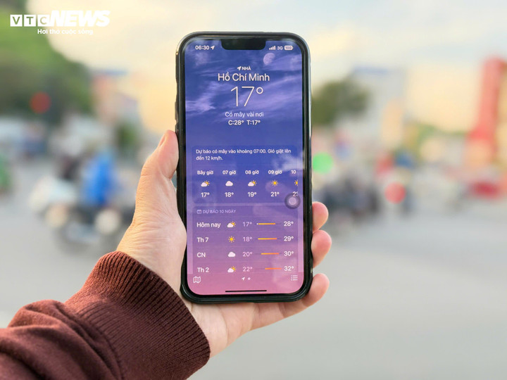 TP.HCM lạnh 17&deg;C, hiếm gặp trong nhiều năm qua- Ảnh 1.