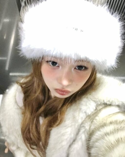 Xuất hiện c&ocirc; g&aacute;i c&oacute; tỷ lệ cơ thể ho&agrave;n hảo hơn cả Lisa, nhan sắc như b&uacute;p b&ecirc; sống th&aacute;ch thức lu&ocirc;n cam thường- Ảnh 6.