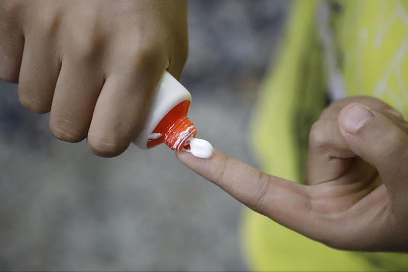 Bộ Y tế đ&igrave;nh chỉ lưu h&agrave;nh, thu hồi to&agrave;n quốc loại kem b&ocirc;i da do t&ecirc;n g&acirc;y hiểu nhầm l&agrave; thuốc- Ảnh 1.